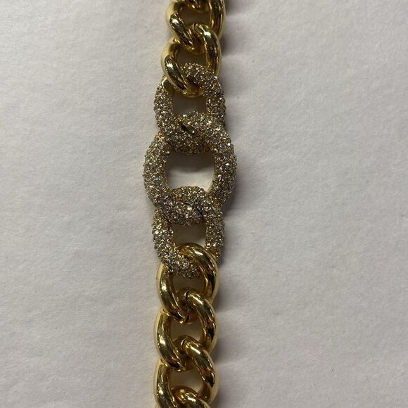 Goldtone large Cuban link Bracelet - Picture 2 of 6